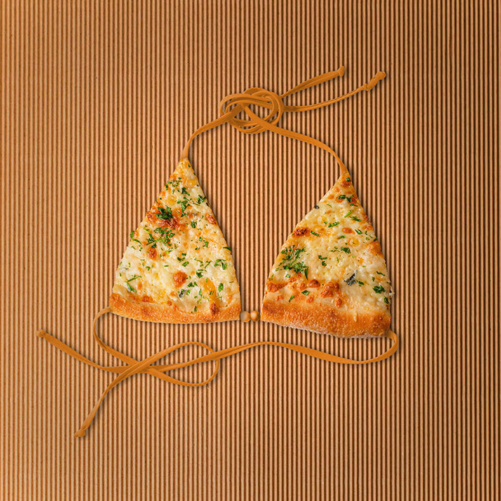 Swimsuit pizza