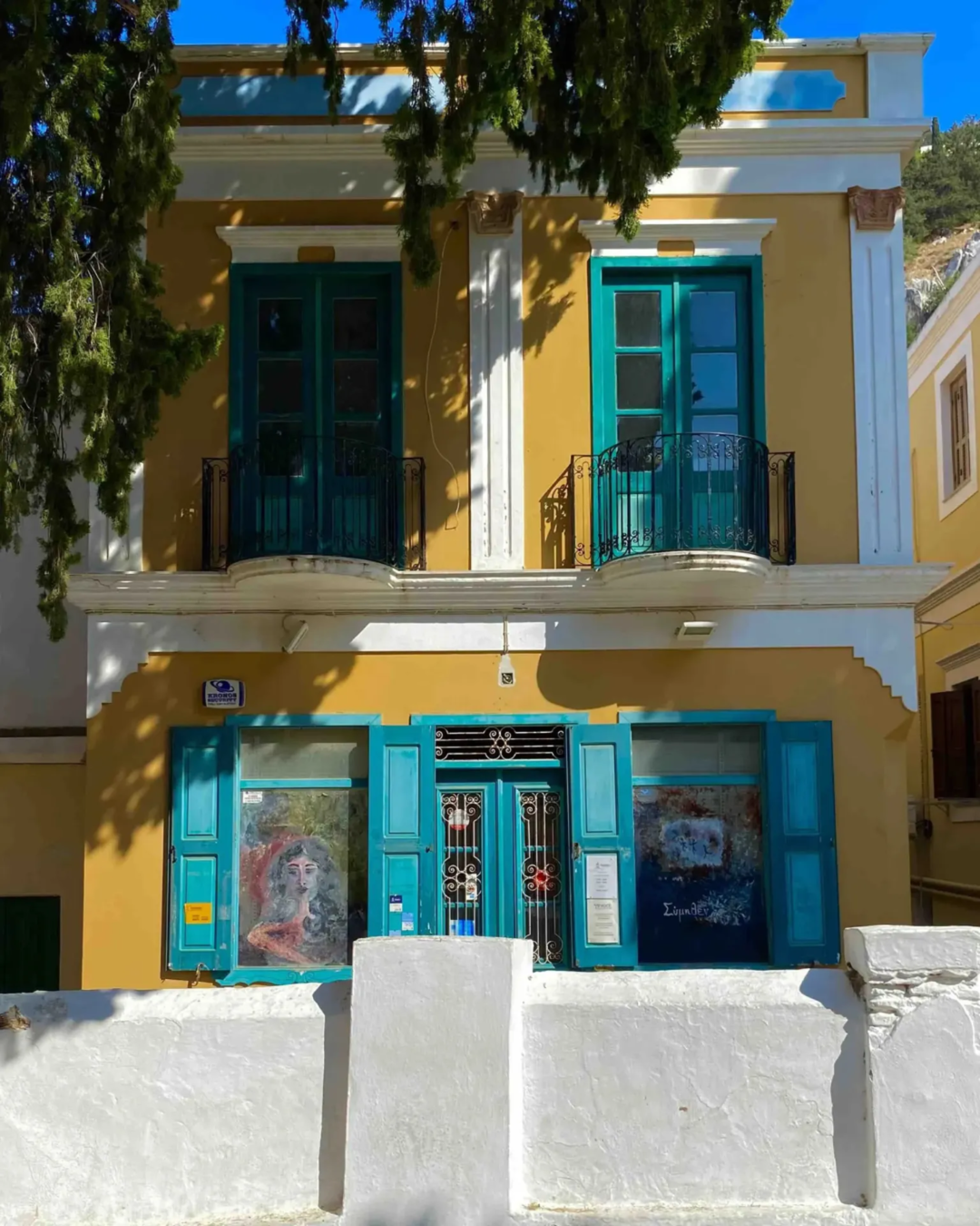 Vavana Studios Symi visual identity symithengraphics graphic designer rethymno (1)